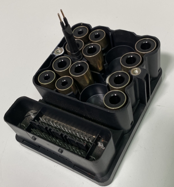 Hyundai ABS-Steuergerät nur elektronik 1J589-30800 | 4DU1100